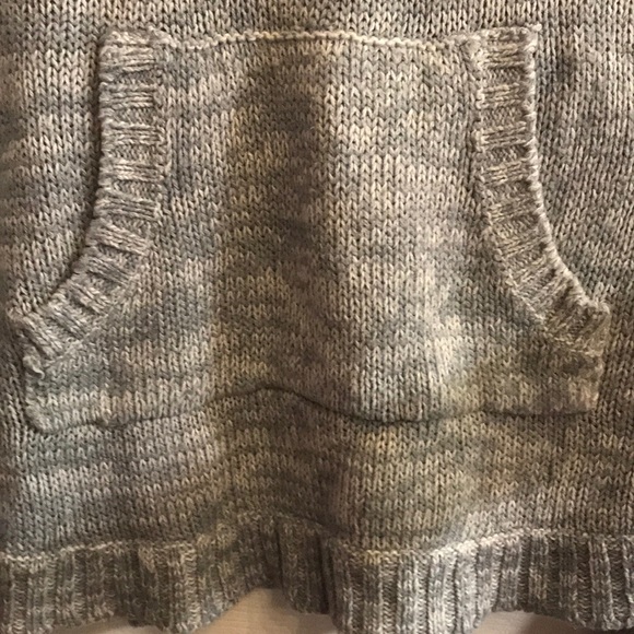 🌸 Nice knit sweater 2/20$ - Picture 2 of 2